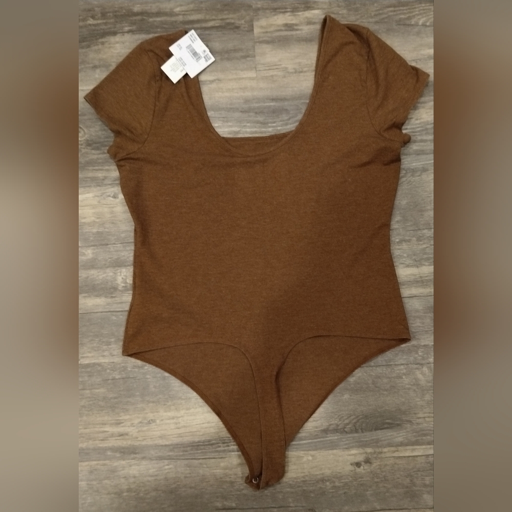 American Eagle Square Neck Bodysuit - Picture 7 of 10